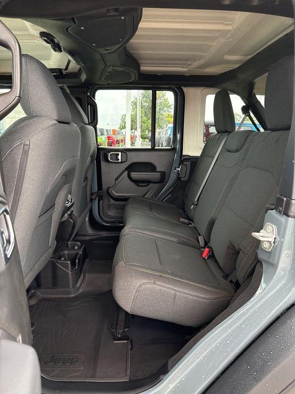 new 2025 Jeep Wrangler car, priced at $44,216