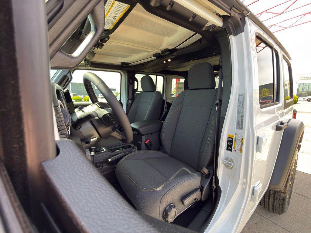 new 2026 Jeep Wrangler car, priced at $46,229