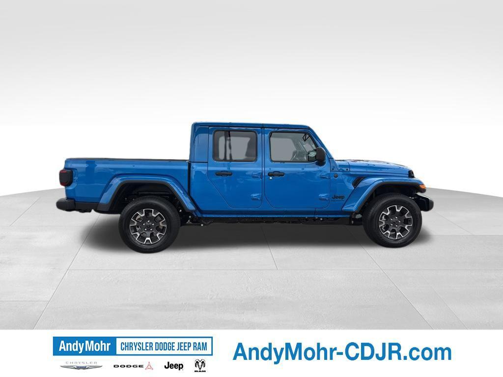 new 2026 Jeep Gladiator car, priced at $50,145