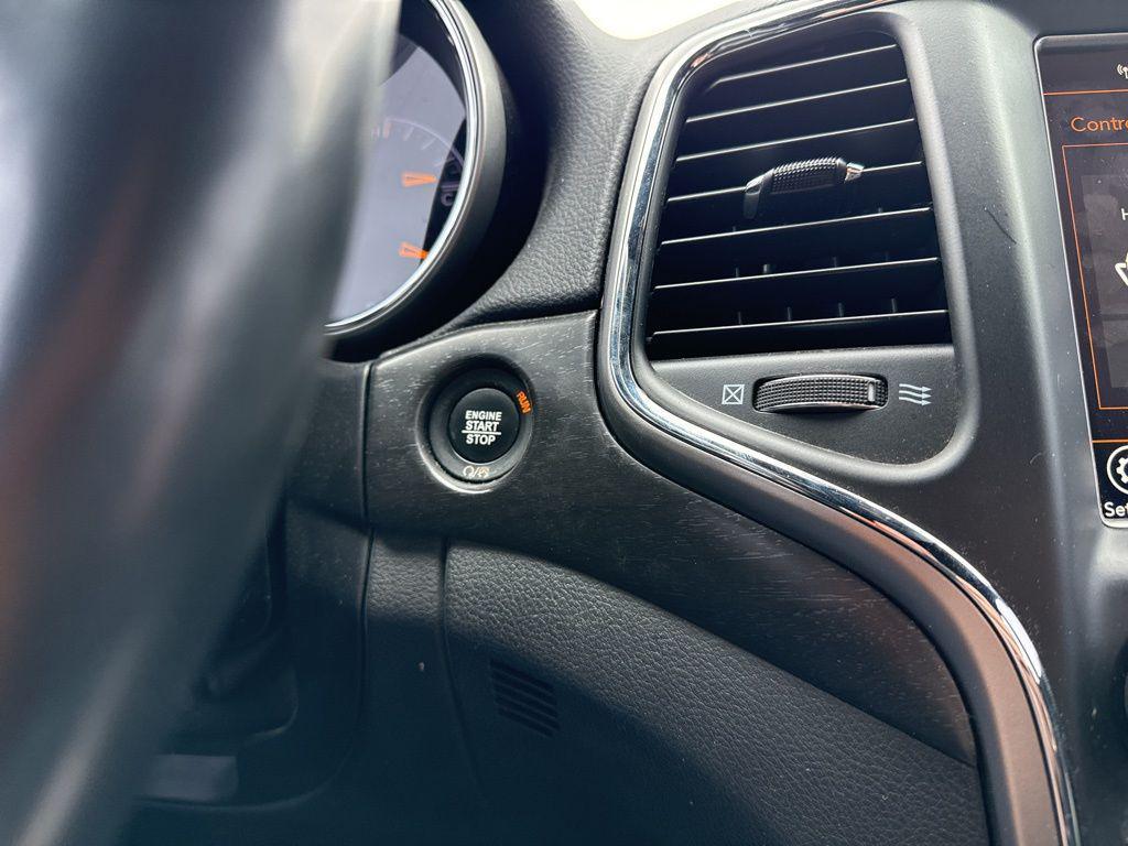 used 2018 Jeep Grand Cherokee car, priced at $13,625