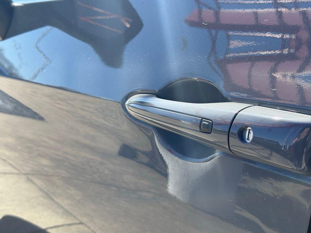 used 2023 Chrysler Pacifica car, priced at $22,355