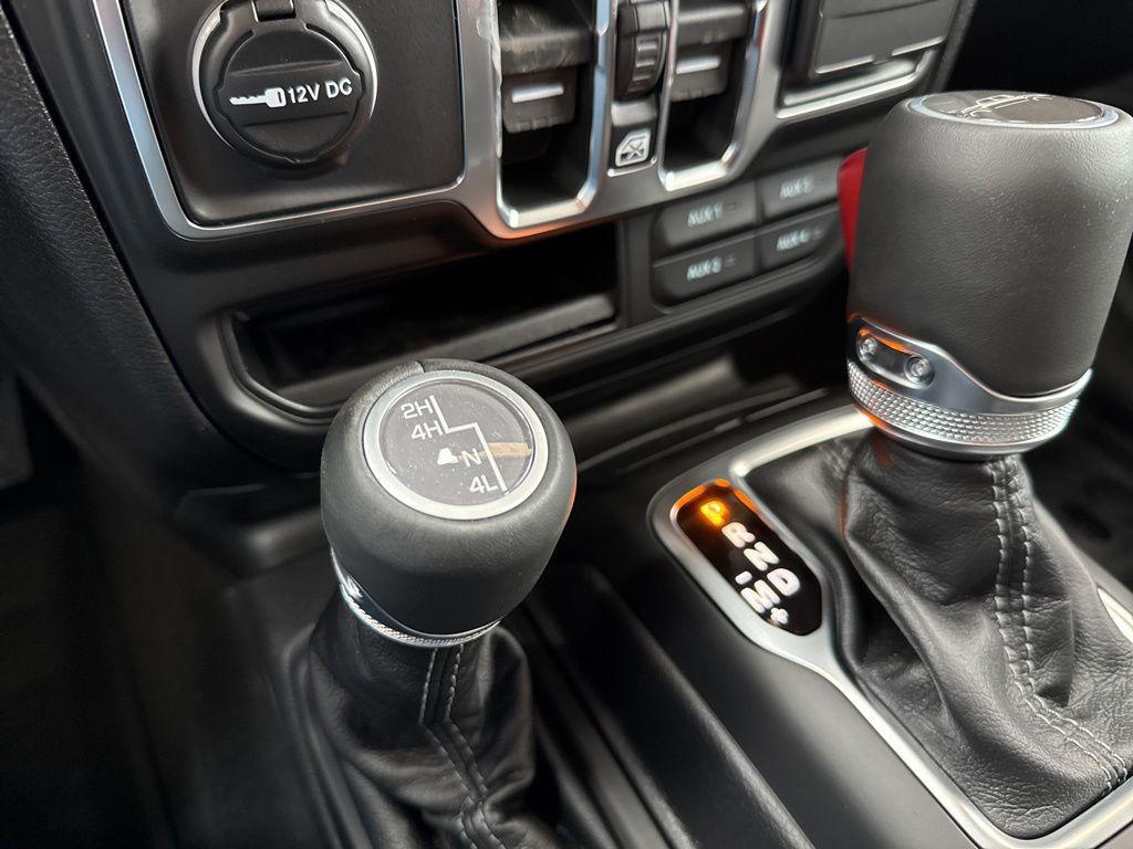 new 2026 Jeep Gladiator car, priced at $50,990