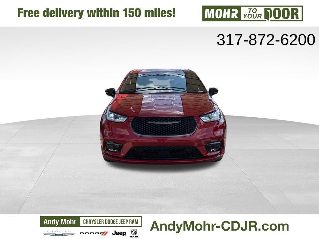 new 2026 Chrysler Pacifica car, priced at $42,652