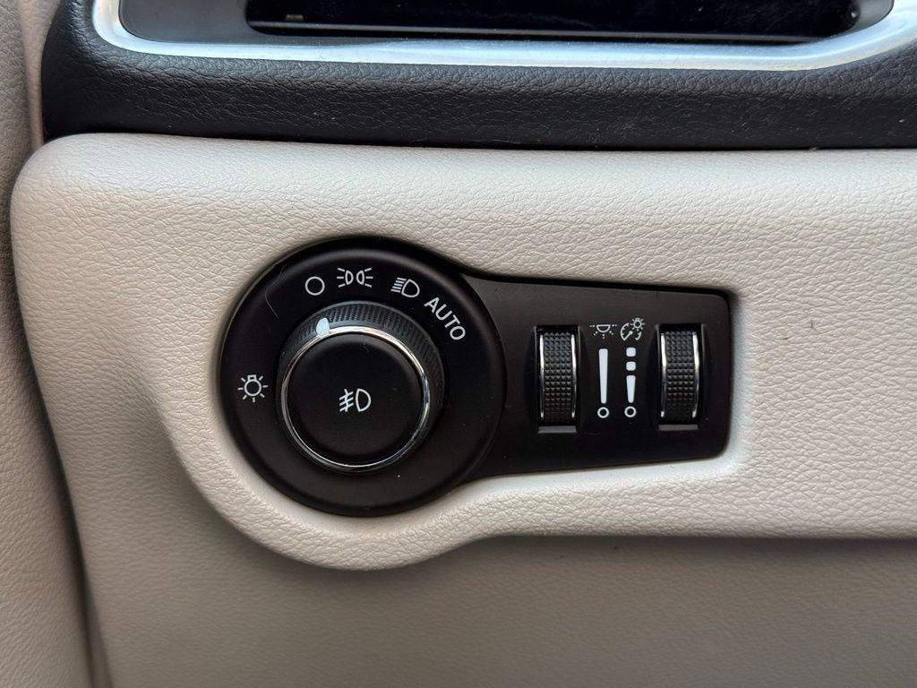 used 2017 Chrysler Pacifica car, priced at $17,855