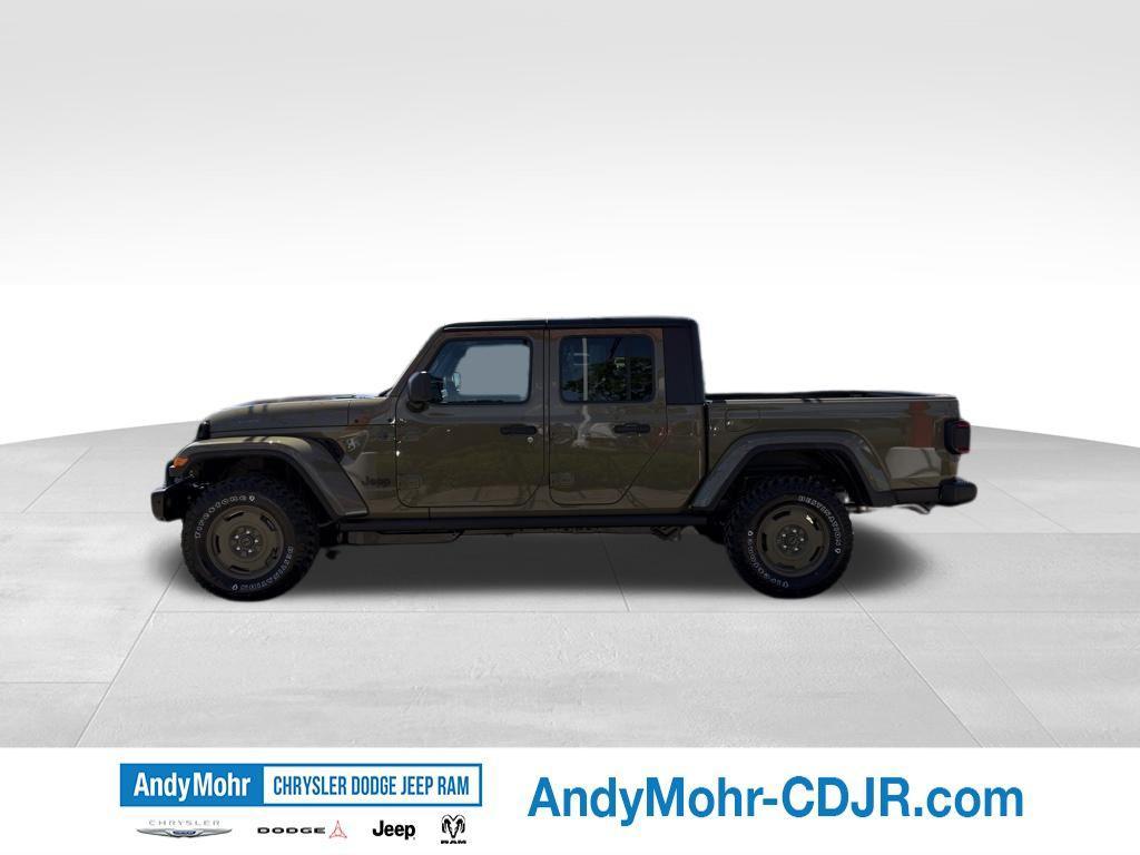 new 2026 Jeep Gladiator car, priced at $52,235