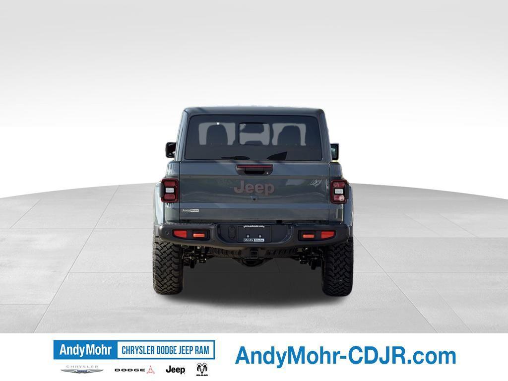 new 2026 Jeep Gladiator car, priced at $58,960