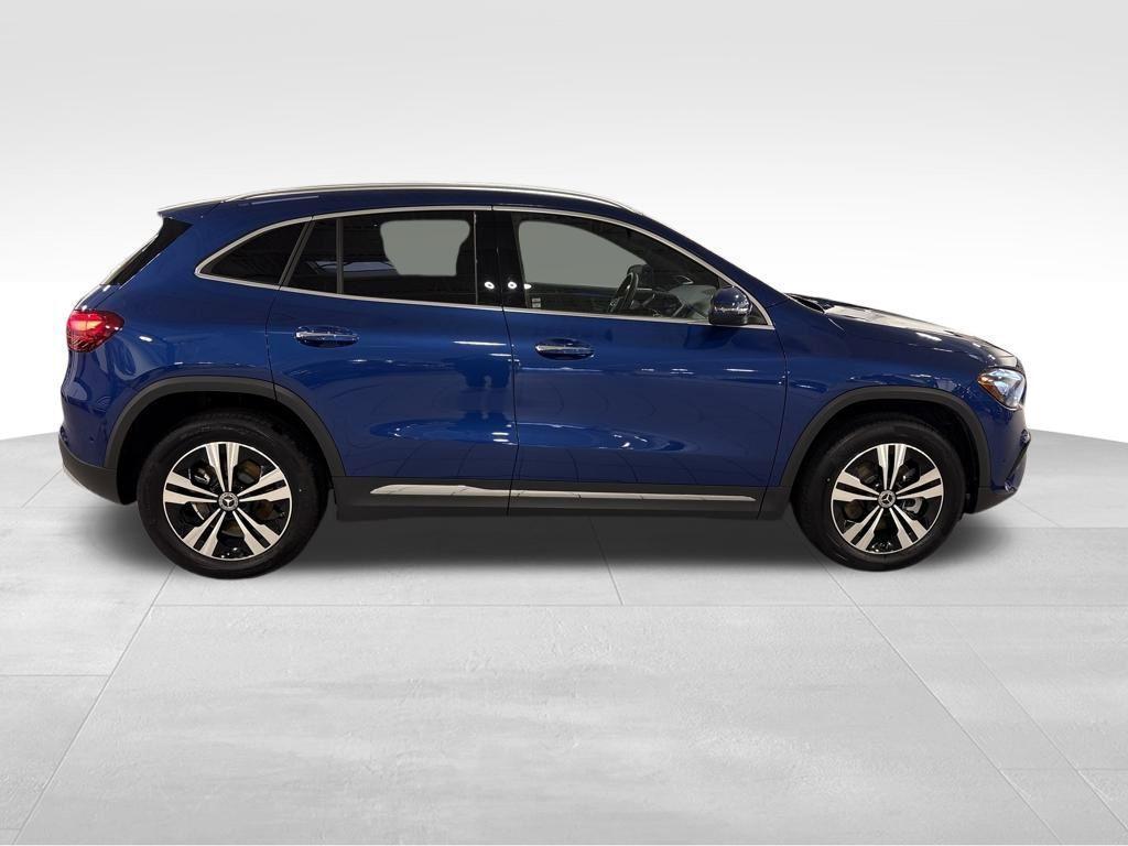 used 2025 Mercedes-Benz GLA 250 car, priced at $43,995