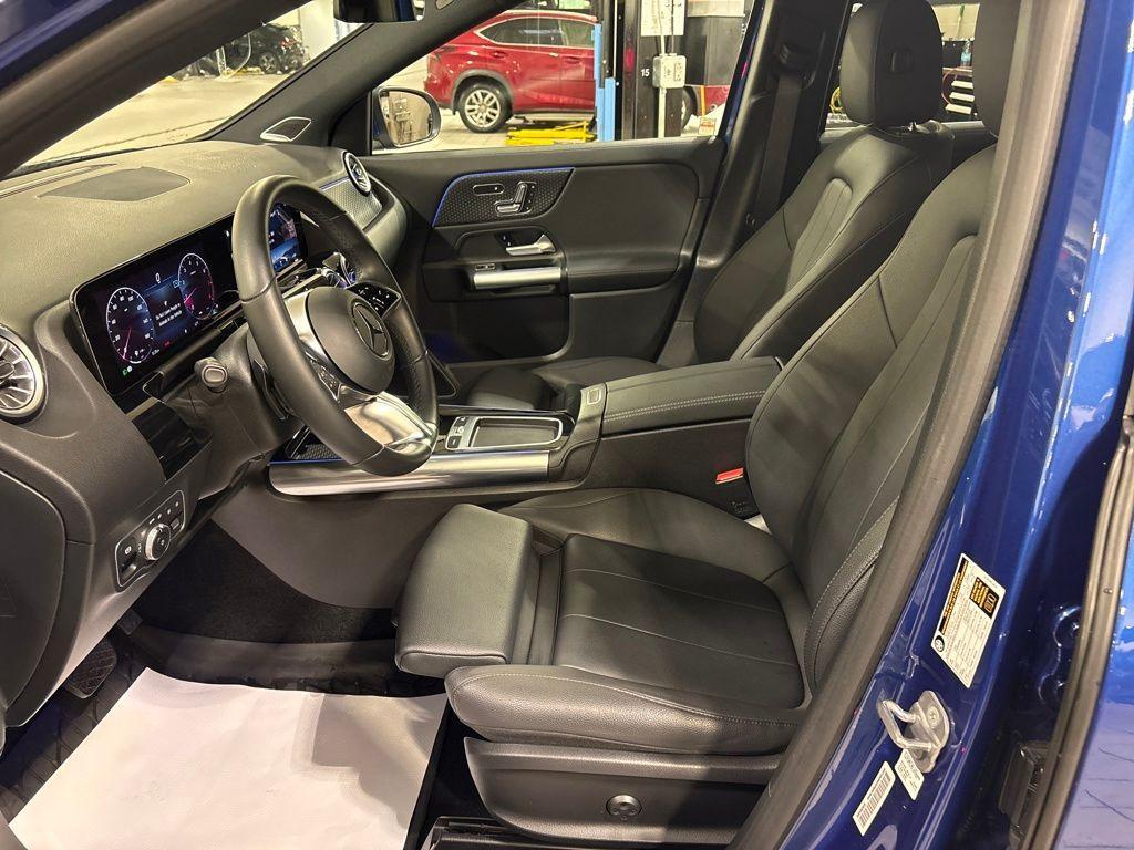 used 2025 Mercedes-Benz GLA 250 car, priced at $43,995