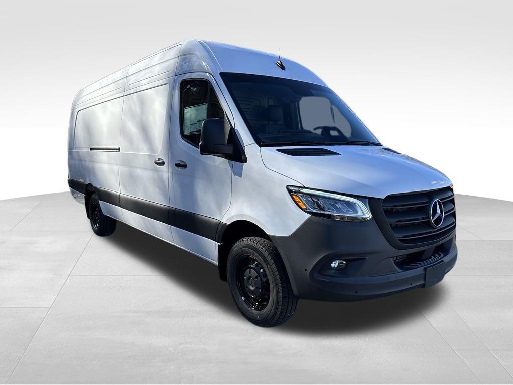 new 2025 Mercedes-Benz Sprinter 3500 car, priced at $73,407