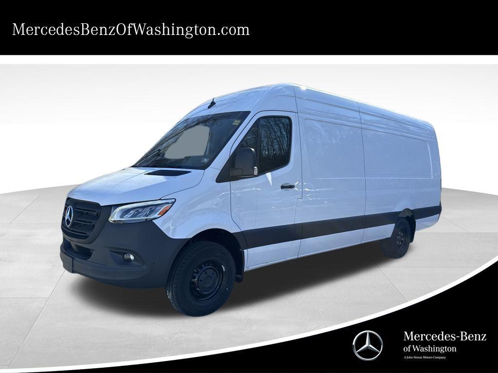 new 2025 Mercedes-Benz Sprinter 3500 car, priced at $73,186