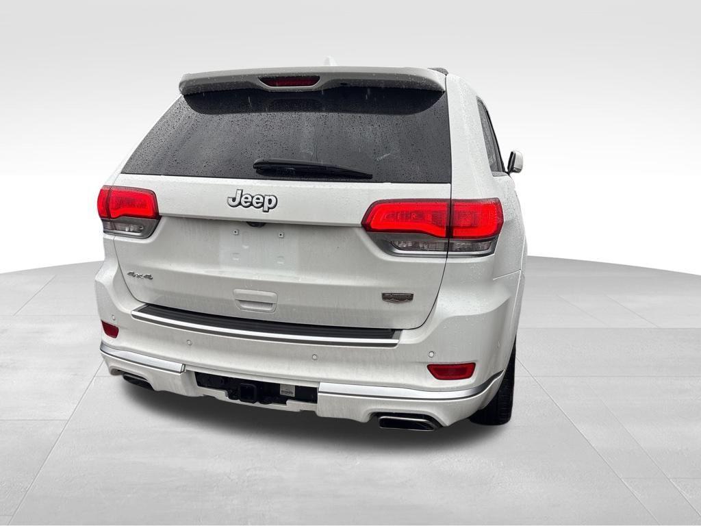 used 2020 Jeep Grand Cherokee car, priced at $26,917