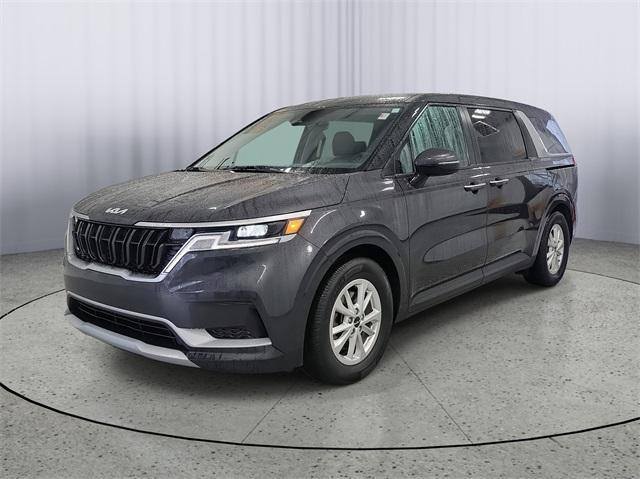 used 2022 Kia Carnival car, priced at $20,000