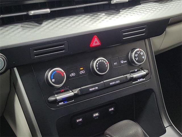 used 2022 Kia Carnival car, priced at $20,000