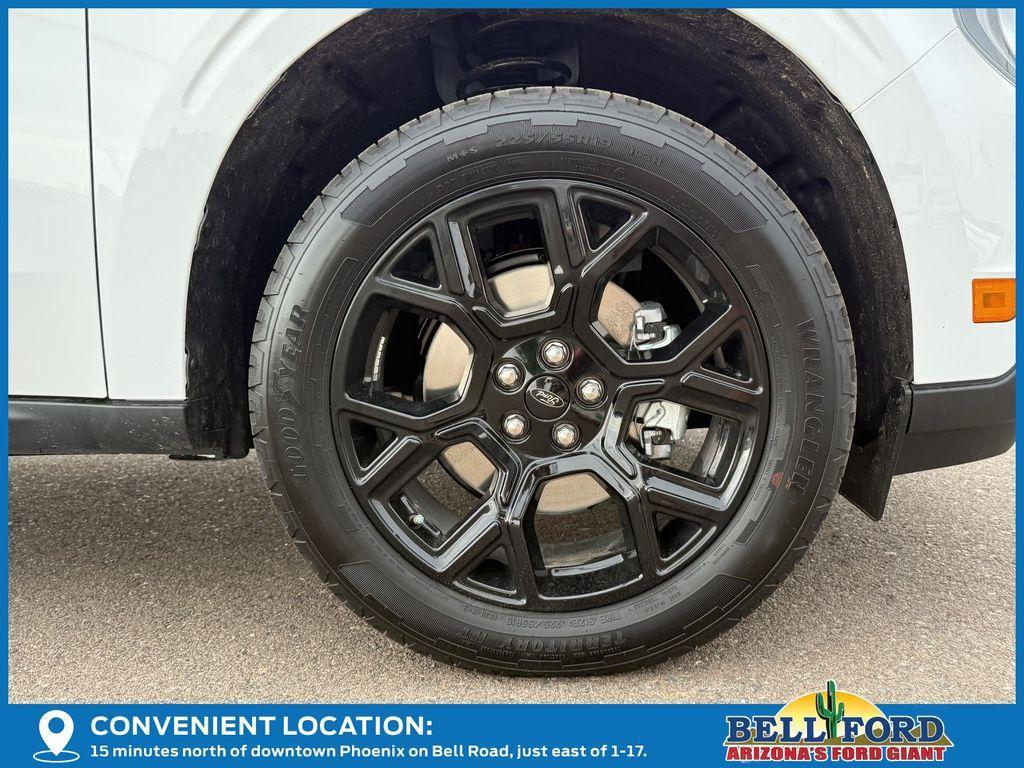 new 2025 Ford Maverick car, priced at $38,614