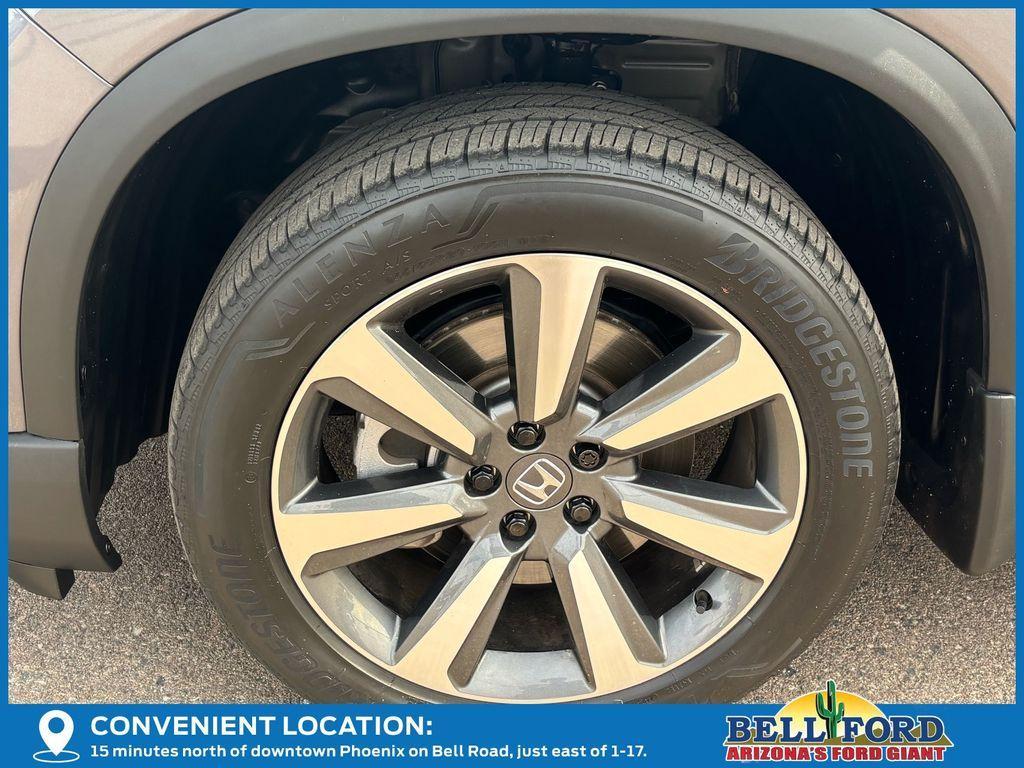 used 2024 Honda Pilot car, priced at $43,378