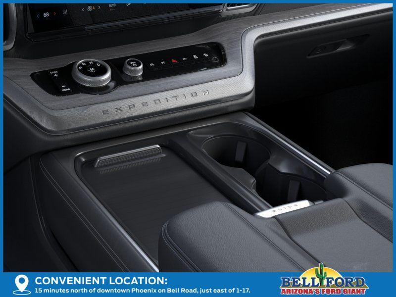 new 2025 Ford Expedition car, priced at $78,328