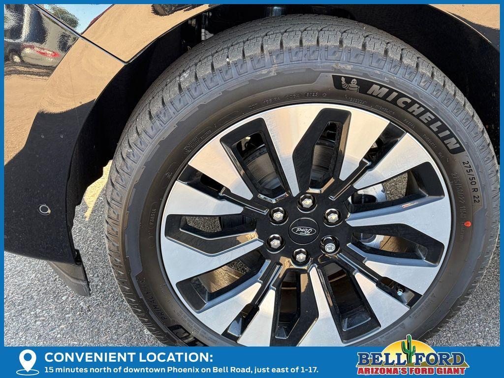 new 2025 Ford Expedition car, priced at $79,452