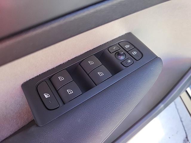 used 2023 Volvo XC40 car, priced at $29,888