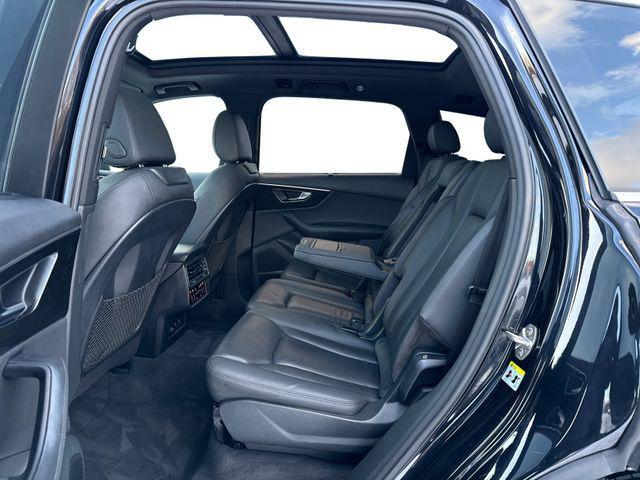 used 2021 Audi Q7 car, priced at $31,675