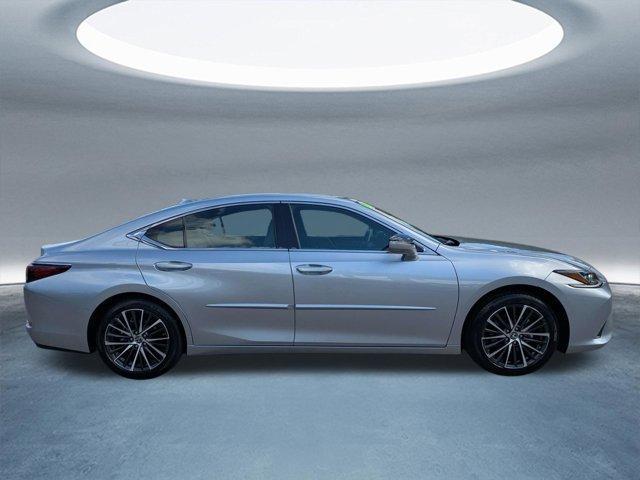 used 2025 Lexus ES 350 car, priced at $48,998