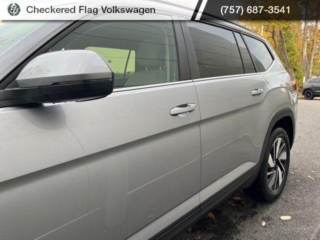 new 2026 Volkswagen Atlas car, priced at $42,990