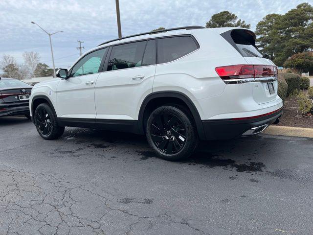 new 2026 Volkswagen Atlas car, priced at $46,490