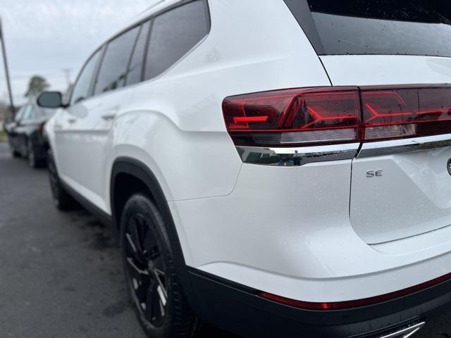 new 2026 Volkswagen Atlas car, priced at $46,199