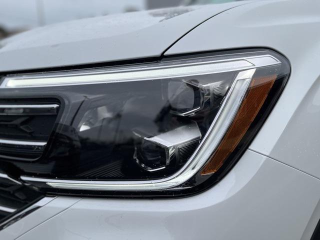 new 2026 Volkswagen Atlas car, priced at $46,199