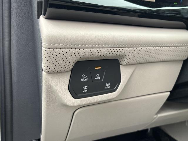 new 2026 Volkswagen Atlas car, priced at $46,199