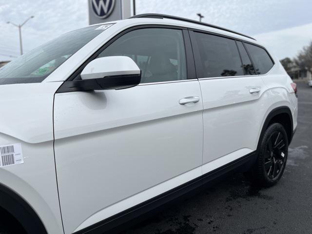 new 2026 Volkswagen Atlas car, priced at $46,199