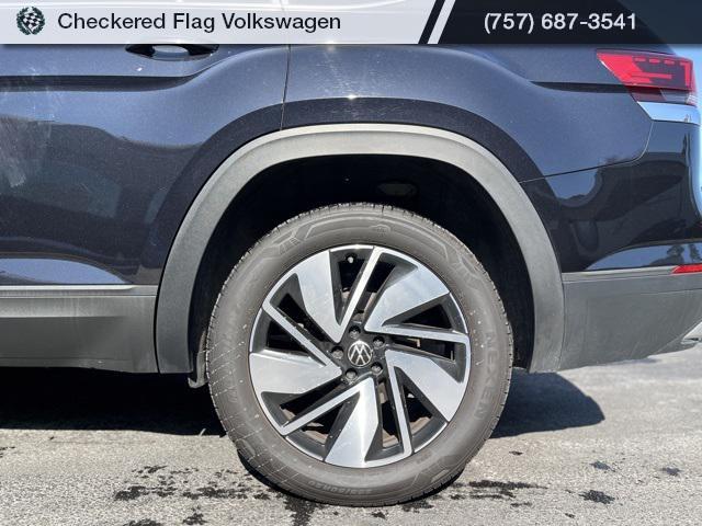 used 2025 Volkswagen Atlas car, priced at $32,975