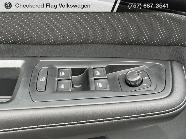 new 2026 Volkswagen Atlas car, priced at $37,203