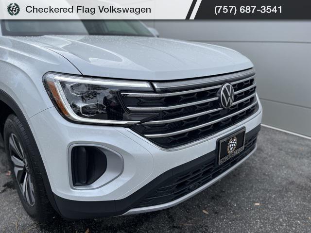 new 2026 Volkswagen Atlas car, priced at $37,203