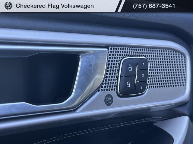 used 2022 Ford Explorer car, priced at $27,611