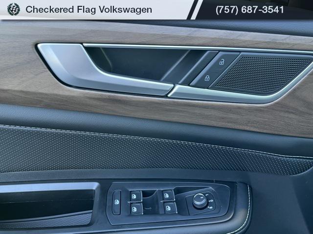 new 2026 Volkswagen Atlas car, priced at $45,454