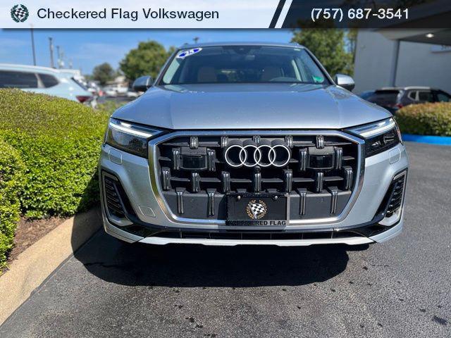 used 2025 Audi Q7 car, priced at $48,826