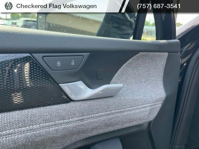 new 2026 Volkswagen Tiguan car, priced at $30,430