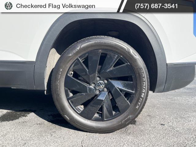 used 2024 Volkswagen Atlas Cross Sport car, priced at $30,100