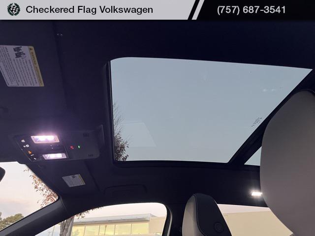 new 2026 Volkswagen Tiguan car, priced at $38,087