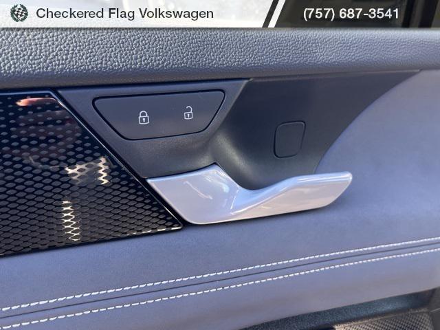 new 2026 Volkswagen Tiguan car, priced at $38,482