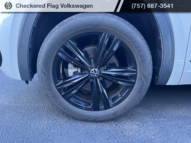 used 2023 Volkswagen Atlas Cross Sport car, priced at $28,790