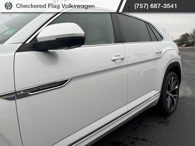 new 2026 Volkswagen Atlas Cross Sport car, priced at $52,298