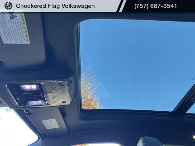 new 2026 Volkswagen Tiguan car, priced at $38,087