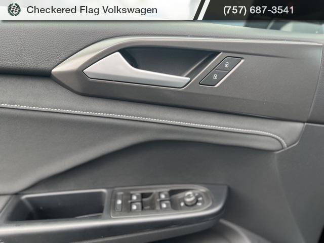 new 2026 Volkswagen Taos car, priced at $35,147