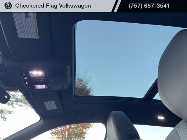 new 2026 Volkswagen Tiguan car, priced at $38,482