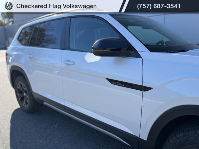 new 2026 Volkswagen Atlas car, priced at $45,284