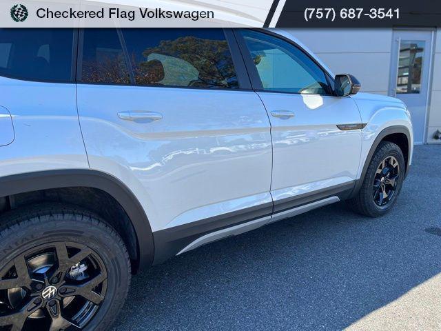new 2026 Volkswagen Atlas car, priced at $46,490