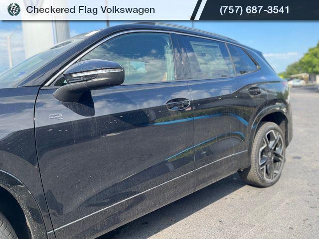 new 2026 Volkswagen Tiguan car, priced at $44,177