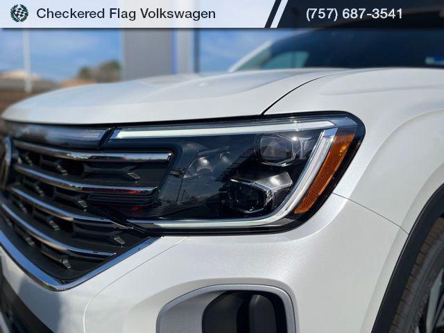 new 2026 Volkswagen Atlas car, priced at $45,616