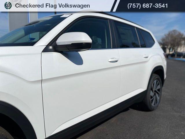 new 2026 Volkswagen Atlas car, priced at $45,616